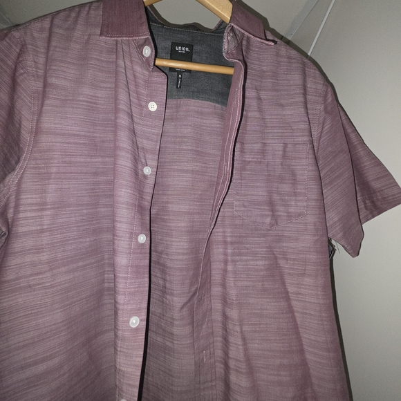 Mens Mauve Cotton Button Down. 100% cotton Crisp Look With Jeans, shorts, Khakis - Picture 10 of 14